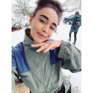 Meet your Posher, Cherie